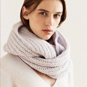 Club Monaco ‘Daylina’ Infinity Scarf